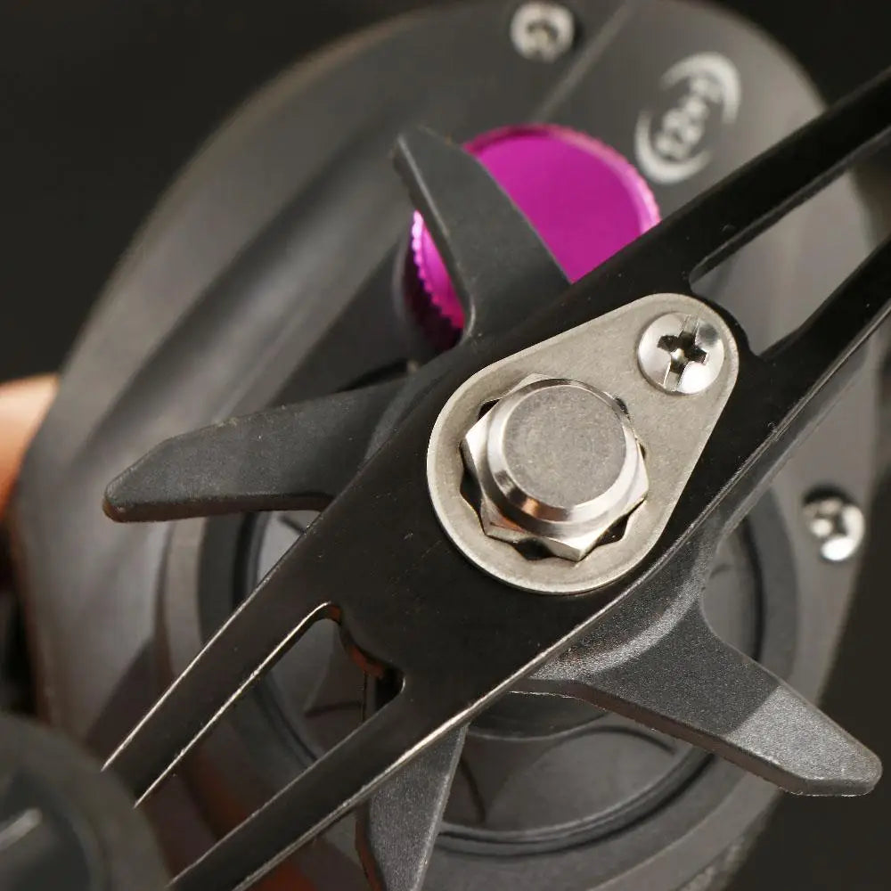 Fishing Accessories High Speed 7.2:1 Right Hand Super Light Saltwater Baitcasting Reel 8KG Max Drag Spinning Reel Fishing Reels