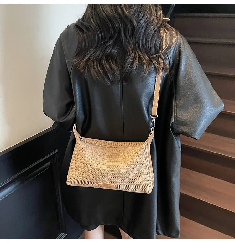 2025  Hand-woven Bags for Women, Foreign-style Knitted Shoulder Bags Textured Messenger Commuter Bags, Niche Design Women's Bags