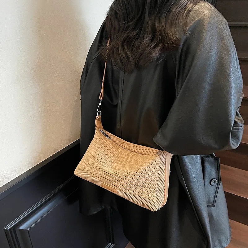 2025  Hand-woven Bags for Women, Foreign-style Knitted Shoulder Bags Textured Messenger Commuter Bags, Niche Design Women's Bags