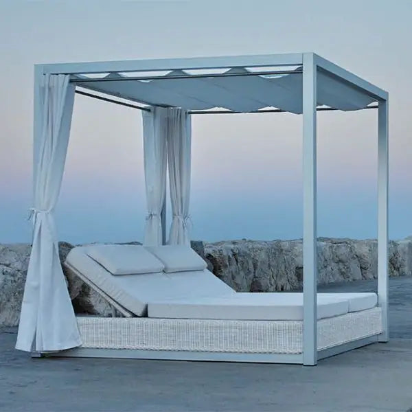 Hot Sale Modern Luxury Outdoor Furniture Beach Poolside Double Sunshade Leisure Daybed