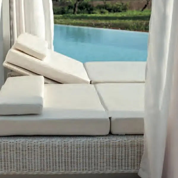 Hot Sale Modern Luxury Outdoor Furniture Beach Poolside Double Sunshade Leisure Daybed