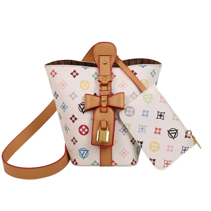2025 New Women's Bucket Bag - Handheld/Crossbody/Underarm/Shoulder, Casual Minimalist, Commuter Stylish Trendy, Unique
