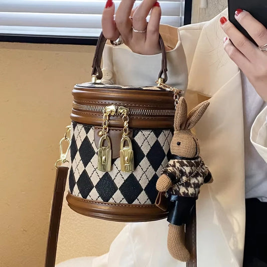 Women's Bag for Women Trend Fashion Luxury Designer Zipper Small Female Handbags femaleLeather Bucket Shoulder Bag With Pendant