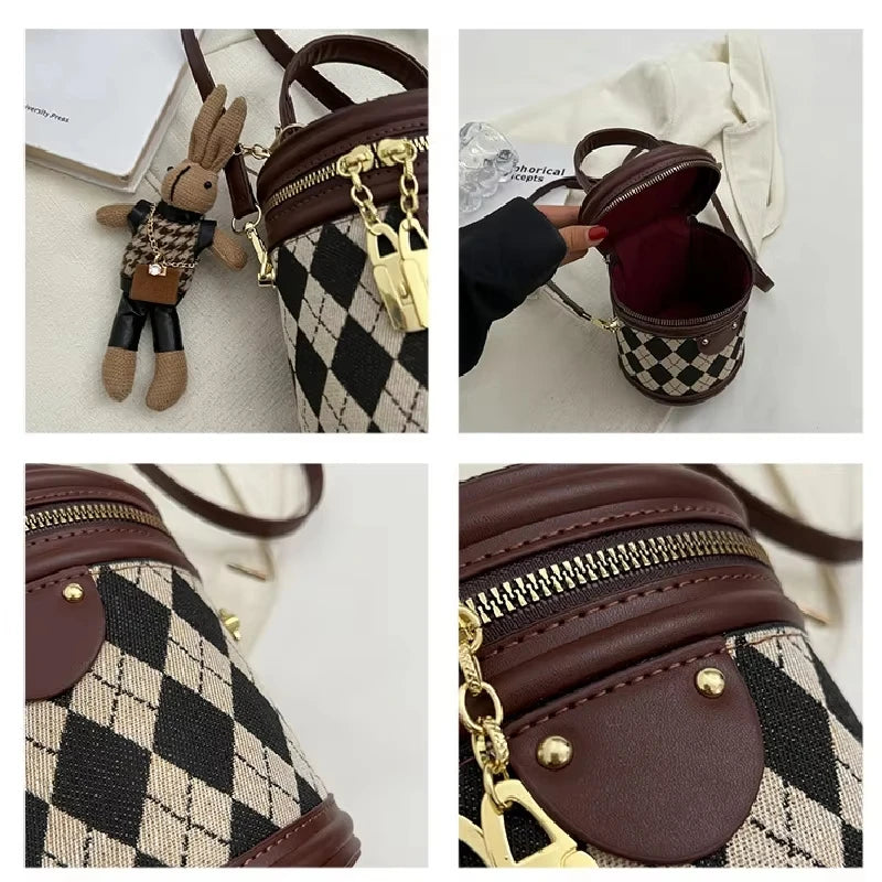 Women's Bag for Women Trend Fashion Luxury Designer Zipper Small Female Handbags femaleLeather Bucket Shoulder Bag With Pendant